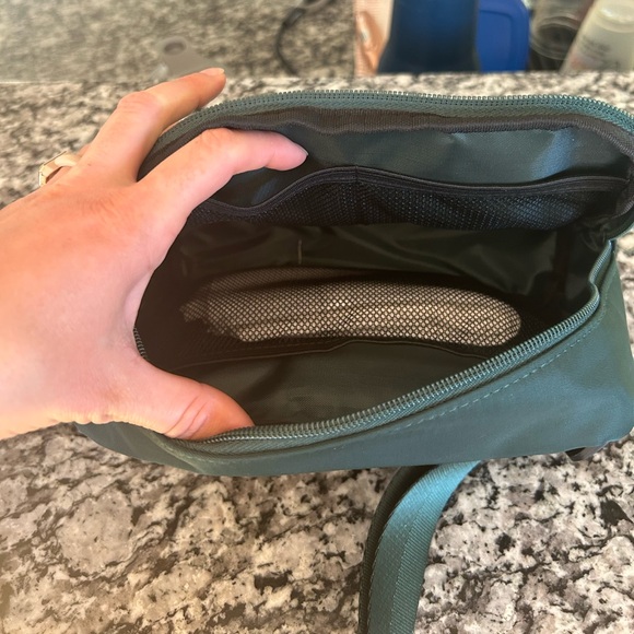 Bogg Belt Bag - Picture 4 of 6